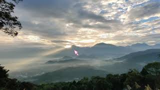 Taiwan Nantou County - Golden dragon mountain - Sunrise(Time-lapse photography)  南投-魚池-金龍山-曙光(縮時攝影)