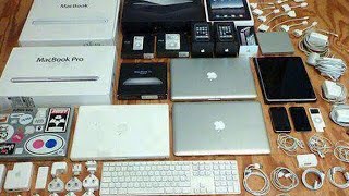 RICH FRIEND FROM SCHOOL GIVES ME HUGE LOT OF APPLE STUFF!!