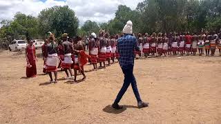 Angelboy performing at nkejuemuny leseri Weds njeemi