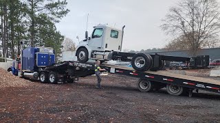 Is Landoll trailer the way to go?  #peterbilt #landoll