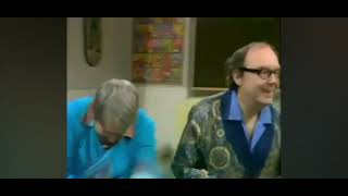 Morecambe & Wise - The Stripper