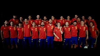 La Roja Baila (Himno Oficial de la Selección Española) (clip Oficial)