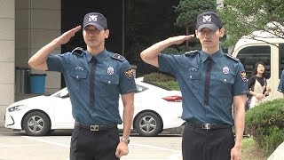 #최시원 #최강창민, #의무경찰 복무 만기 전역 '각잡힌 모습'