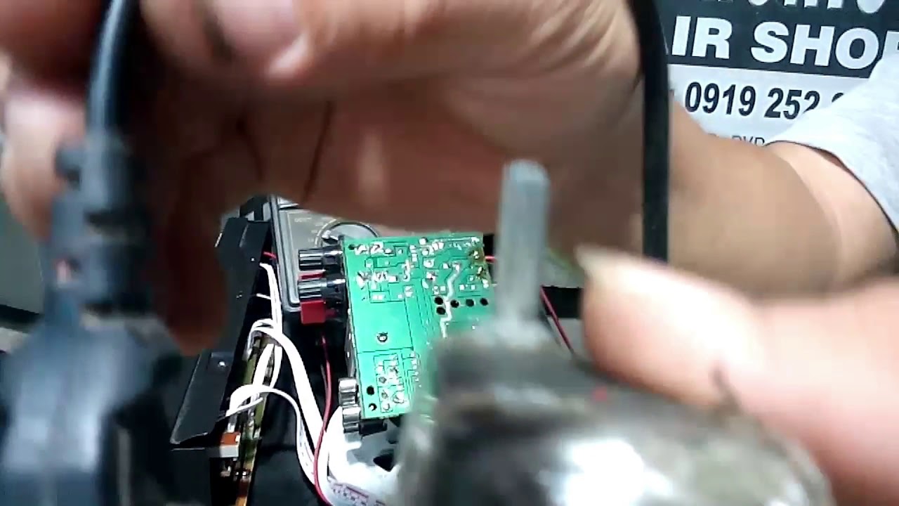 Fixing An Amplifier - YouTube