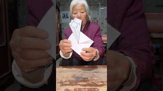 Grandma's 3D Effects — How Do They Look? #grandma #funny