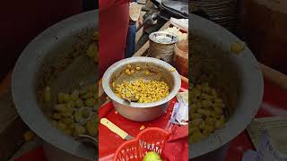 masala corn #Ayodhya ki galiyon mein #awesometaste #trendingvideo