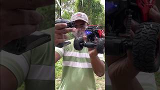 Remote Control Monster Truck Fight Part 2 #shorts #unicexperiment