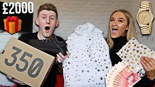 £2000 PRESENT SWAP w/GIRLFRIEND!! (WHAT WE GOT EACHOTHER FOR CHRISTMAS 2019)
