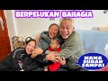 MAMA DATANG,TIKA MEMBUAT PAPA DAN MAMA BERPELUKAN BAHAGIA DI CHINA