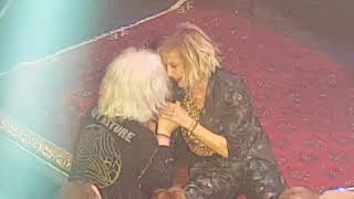 Anna Vissi ❤Nikos Karvelas* Αντίστροφη μέτρηση με φιλια