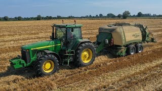 Pressing straw at high speed! | JD 8300 \u0026 Krone Bigpack | Stro persen in Polen |