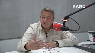 Háttérkép - Mennyire alakul át a szuperelit hatalma? - Karc FM