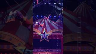 Flying Trapeze😍 #circus #split #shorts #flyingtrapeze #clown #extreme #beautiful #gymnast #aerial 