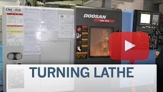 How it's done: Doosan Lynx 235 CNC Lathe in Operation