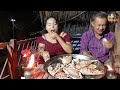 vlog 1553. cooking with srey ly. grilled big crabs with salt and lemongras and bergamot leaves.