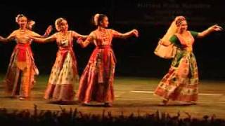 sattriya dance(Lavanu churi)