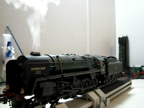 Bachmann 9f Evening Star Dcc Sound Lights Smoke Youtube
