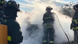 🌟MARINE UNIT vs VEHICLE FIRE 🌟 FDNY Brooklyn 10-24 Box 3993 Abandon Vehicle Fire on the Shoreline