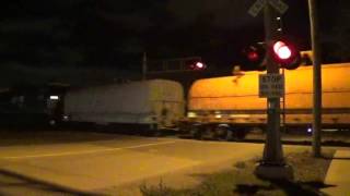 NS 39E lead by D9/ D8 power on the Conrail Detroit Line in Wyandotte, MI