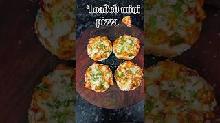 Loaded mini pizza 🍕🤤#recipe #minipizza #share #video #food #breadpizza #cooking