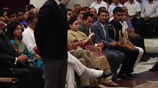 Virat Kohli Getting Award From President 😎😎 Must Watch 😉