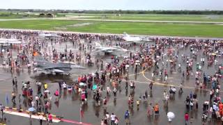 2012.8.11 嘉義空軍基地開放參觀 參觀人潮