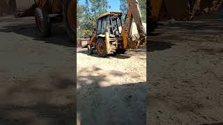 JCB 3DX 2010 model machine