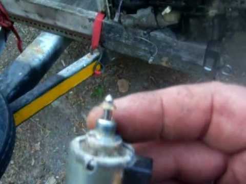 Briggs & Stratton OHV Engine Starting Problems - YouTube