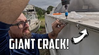 ⛵️ Hurricane-damaged DIY catamaran. The leaky deck-hull joint 💦 Ep 603