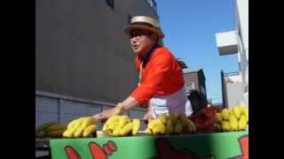 飯能祭り2012.11.4 「万年筆丸」バナナのたたきうり！