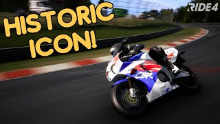 The History of the Honda FireBlade 900rr (sc28)