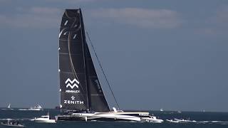 Spindrift 2 the wordl's largest trimaran hits a zodiac (amputee woman)