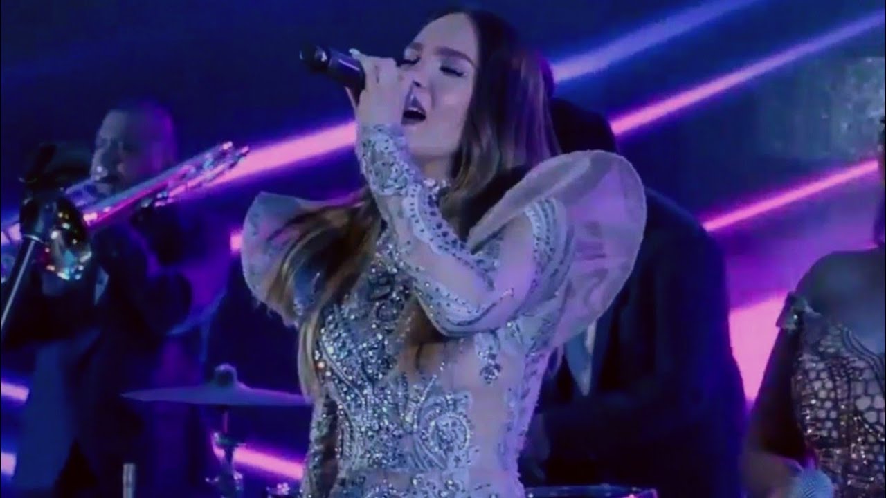 Belinda Y Los ángeles Azules Amor A Primera Vista En Vivo Hd