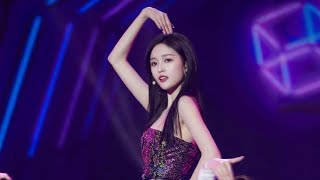 吴宣仪WuXuanYi《Pink Blue Sunset (粉蓝夕前)》舞台直拍Performance–FanCam［东方卫视新春潮乐会］