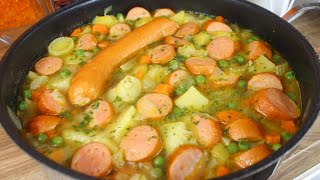 Grandma's vegetable stew recipe with sausages, farmer's pot with potatoes and sausage, cook yourself