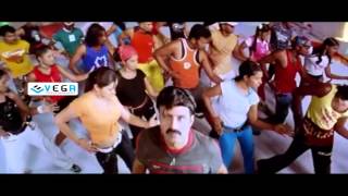 Maharadhi Movie - Balakrishna Teaching Dance to Students