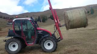 John Deere 6150 r .. reform mounty 80 caricare balle alpe di lusia Moena val di fassa