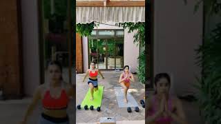 Sara Ali Khan Training With Janhvi Kapoor | Abs and Workout at Home