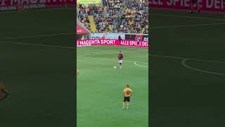 Flitzer im Stadion Dynamo Dresden gegen Borussia Dortmund