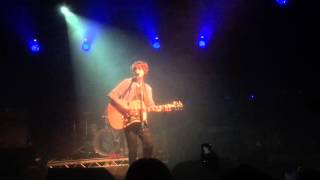 The Kooks - Seaside (acoustic) at Lincoln 16/12/15