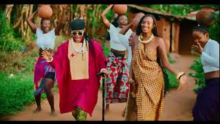 Banina Chris - Nze Amulina Official 4K Video