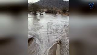 The deserts of Saudi Arabia are covered with rivers! Heavy rains cause flooding