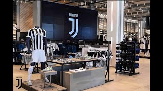 Juventus Store maglie di Ronaldo tutt'ora in vendita 23 agosto 21