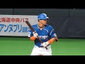 ＜2018.4.22ソフトバンク戦5回裏ノーアウト1塁＞杉谷拳士がきっちり送りバントを成功させ、ベンチで迎えられる