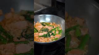 サーモンのクリームパスタ【salmon cream pasta】#shorts