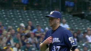 OAK@MIL: Thornburg retires 26th consecutive batter