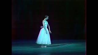 Tetyana Tayakina in 'Giselle' (1977)