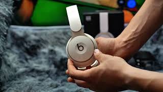 The Beats Solo Pro Headphones 🎧 | Showcasing