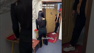 【tik tok抖音热门】跑腿小哥送错餐？ #搞笑#Vlog日常 #万能跑腿#搞笑#万能跑腿 #外卖小哥 #正能量 #生活记录  #抖音热门#生活vlog