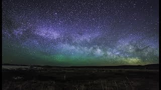 Milky way over Mono Lake, California  | Star trails | Time lapse | aurora | northern lights